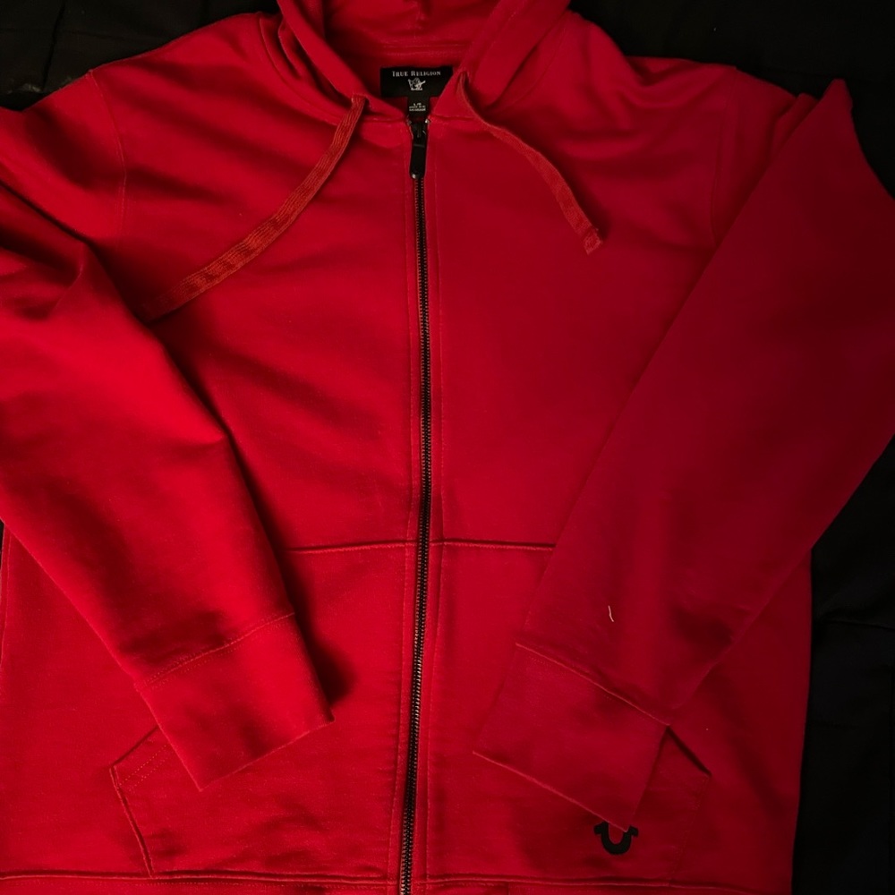 true religion red zipup size large fits perfect